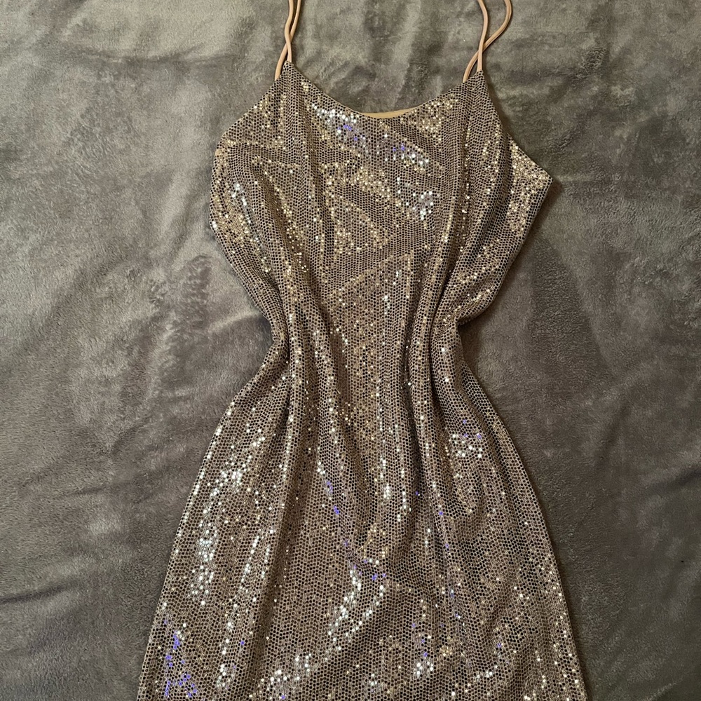 Medium Peach Love California Cream Sparkly Mini Party Dress.